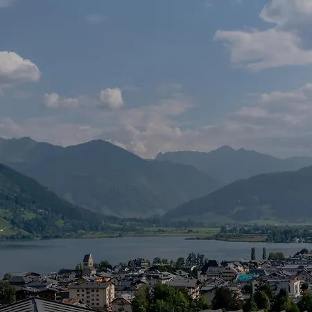 شقة Adlerhorst 1 Zell Am With Private Sauna And Zell Am Kaprun Summercard In Summer زيل أم سي