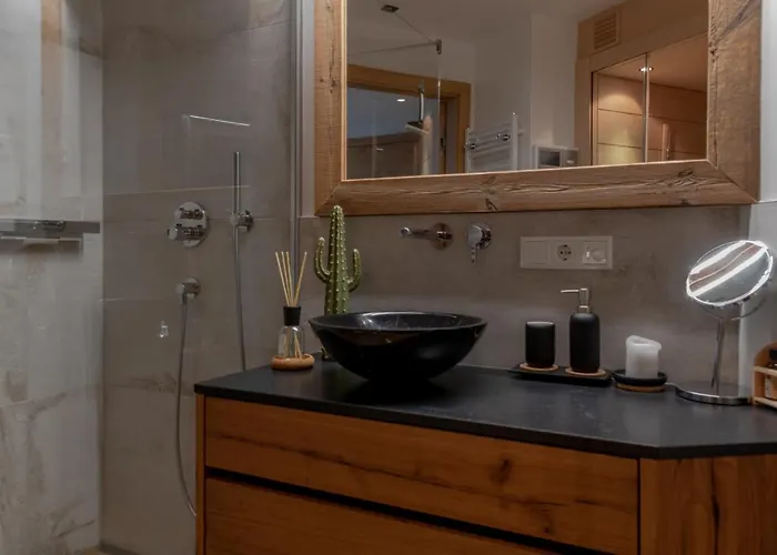 Adlerhorst 1 Zell Am With Private Sauna And Zell Am Kaprun Summercard In Summer Апартаменты Целль-ам-Зе