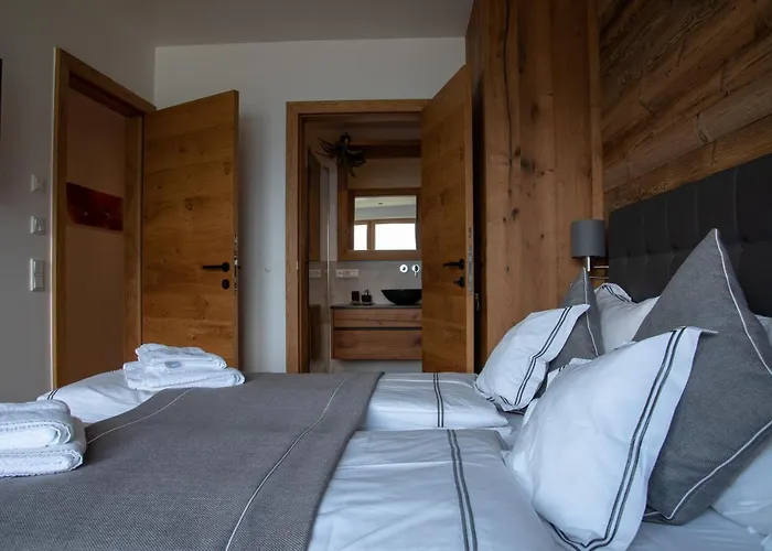 Adlerhorst 1 Zell Am With Private Sauna And Zell Am Kaprun Summercard In Summer * زيل أم سي